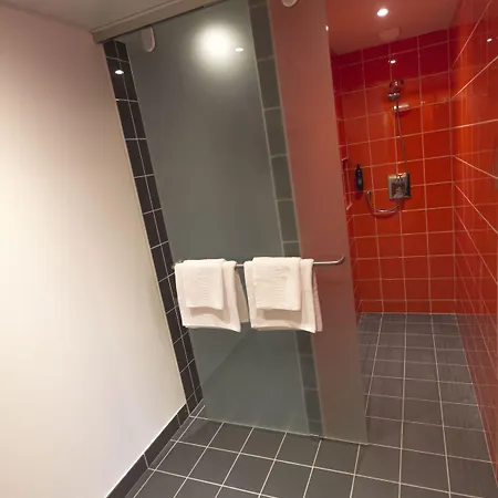 Hotel Le Nex2 Tarbes
