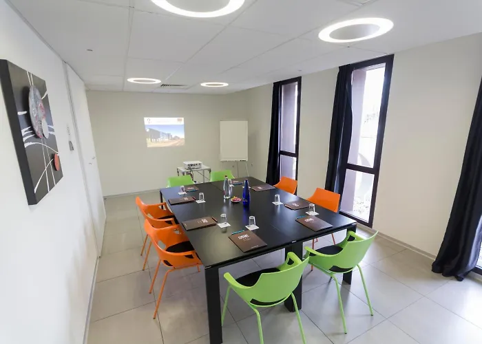 Hotel Le Nex2 Tarbes